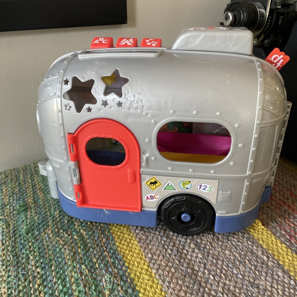 Fisher Price Little People RV Camper Trailer Songs & Sounds Camper Only Works